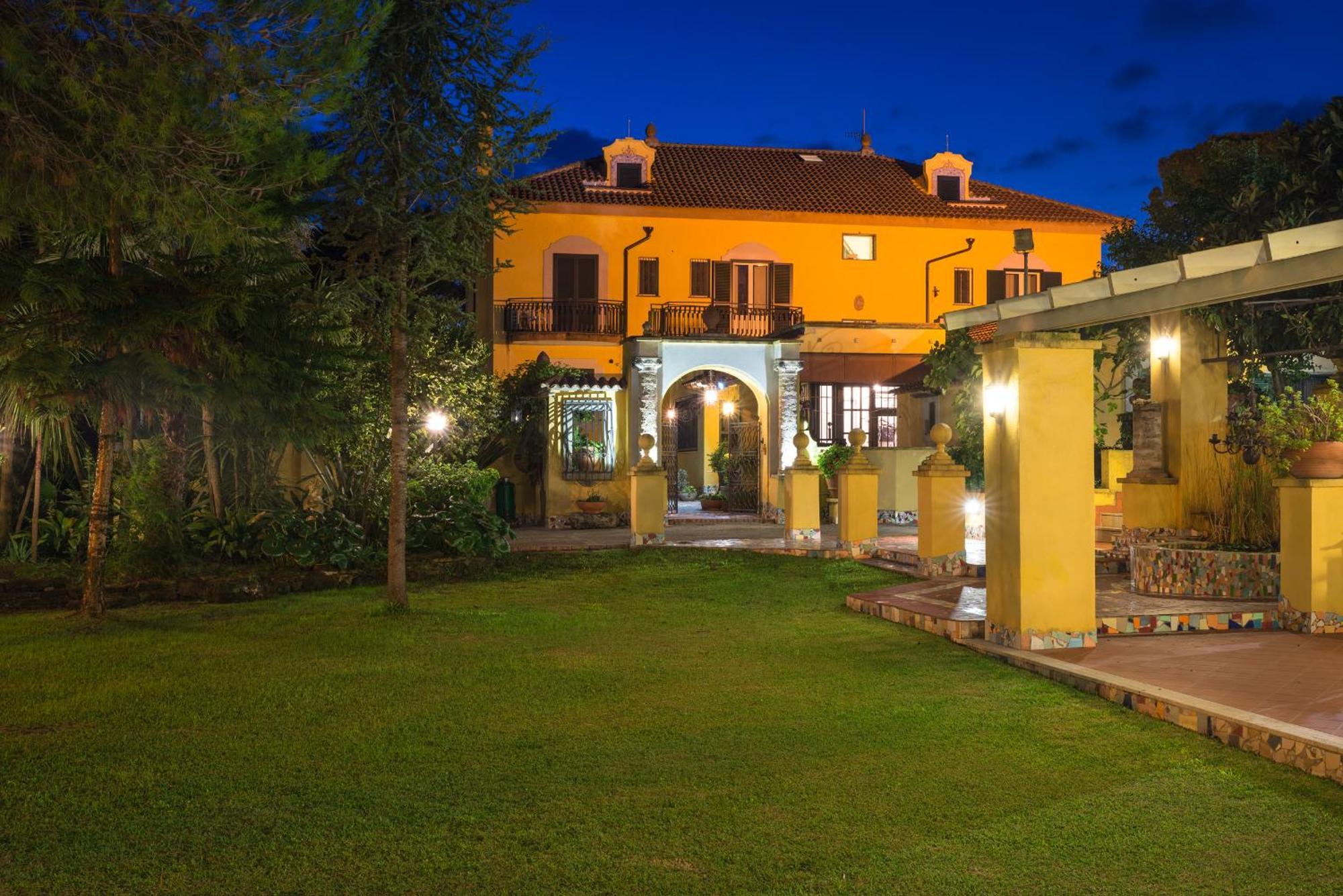 Hotel Villa Rita Пестум Екстер'єр фото