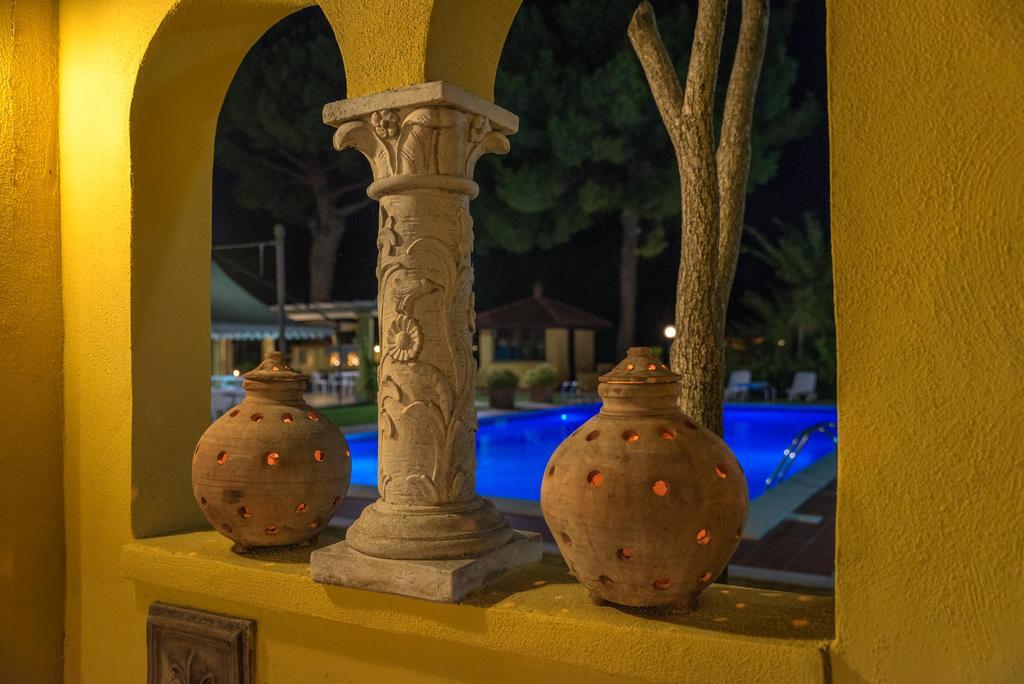 Hotel Villa Rita Пестум Екстер'єр фото