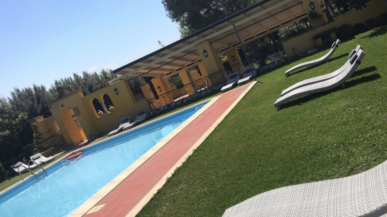 Hotel Villa Rita Пестум Екстер'єр фото